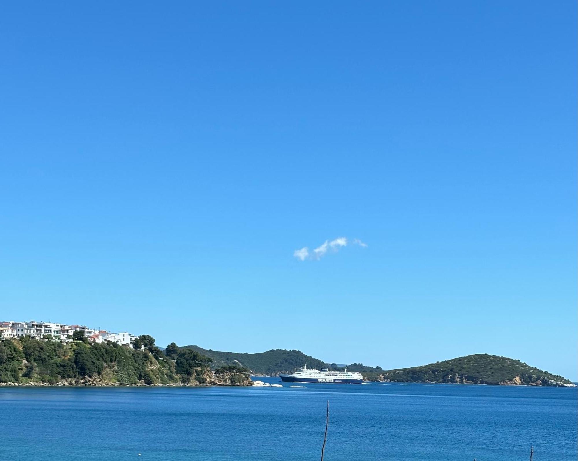 Hotel Angeliki *