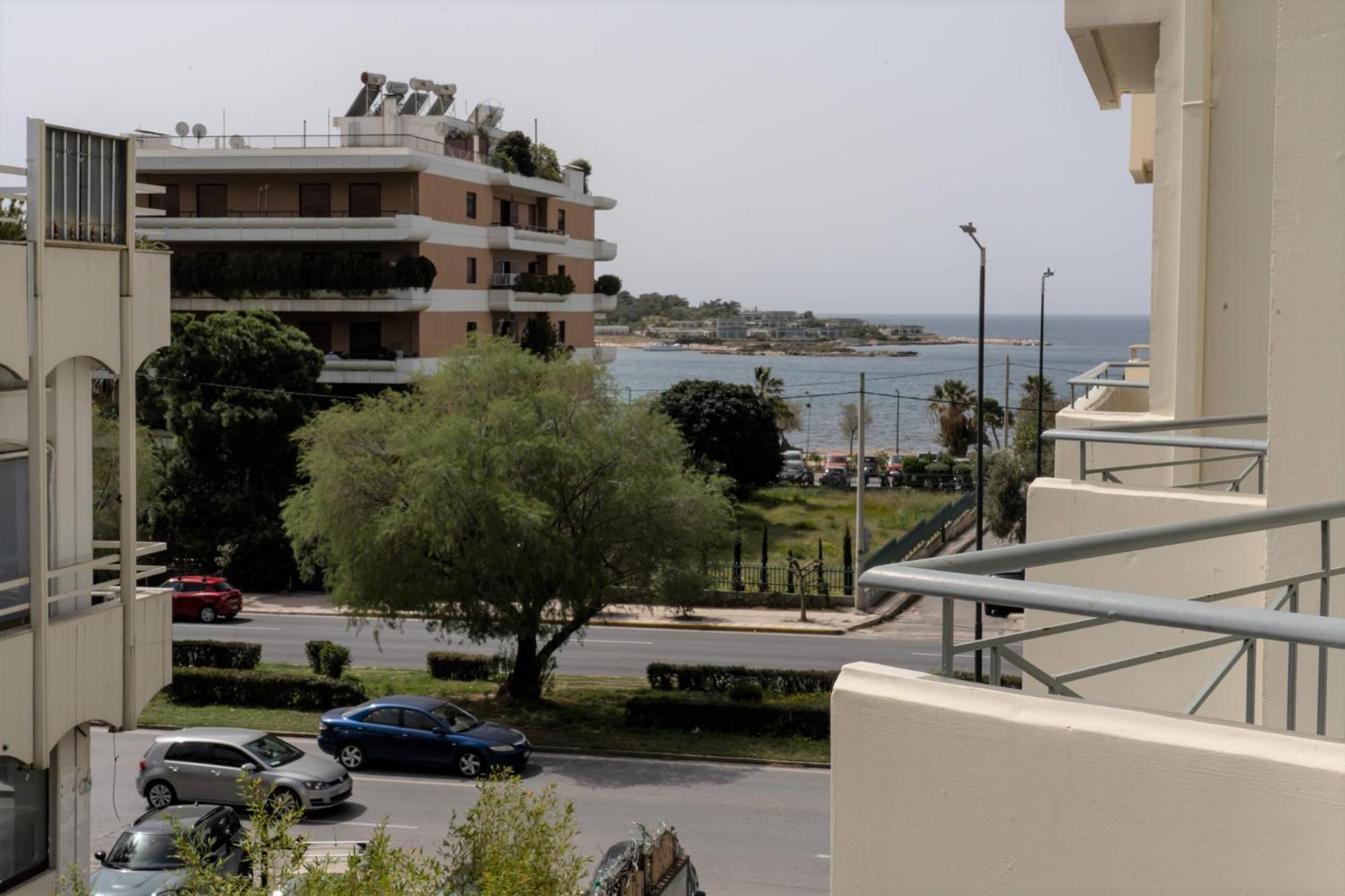 Four Seasons Athens