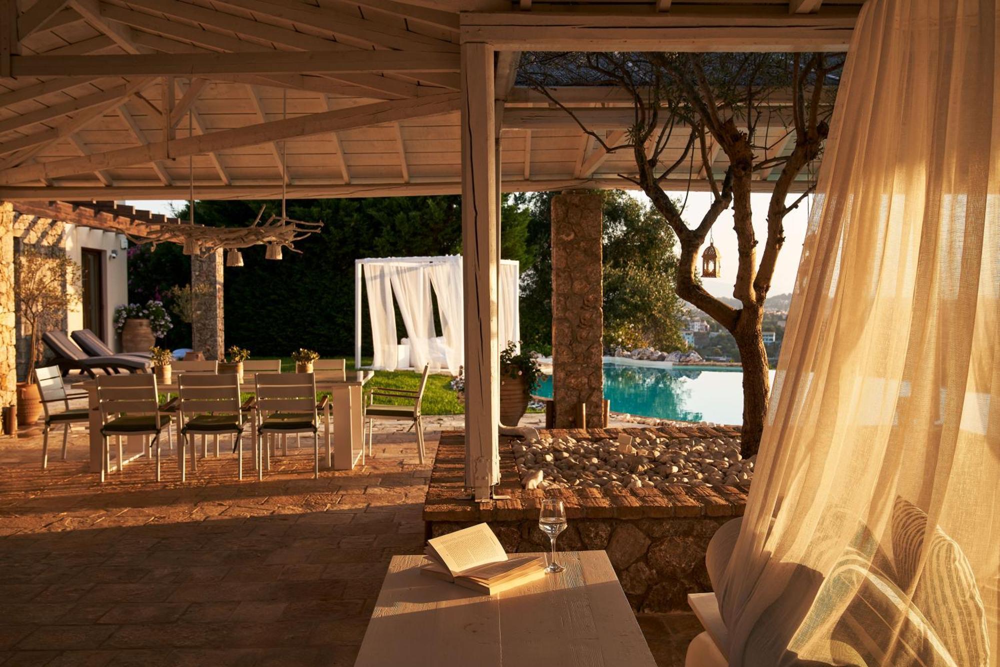 The Editor's - Member Of Spiritual Living Corfu *