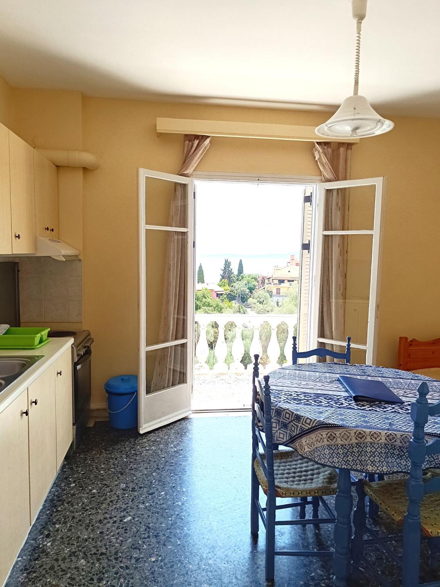 Apartment Apostolos & Eleni Family *