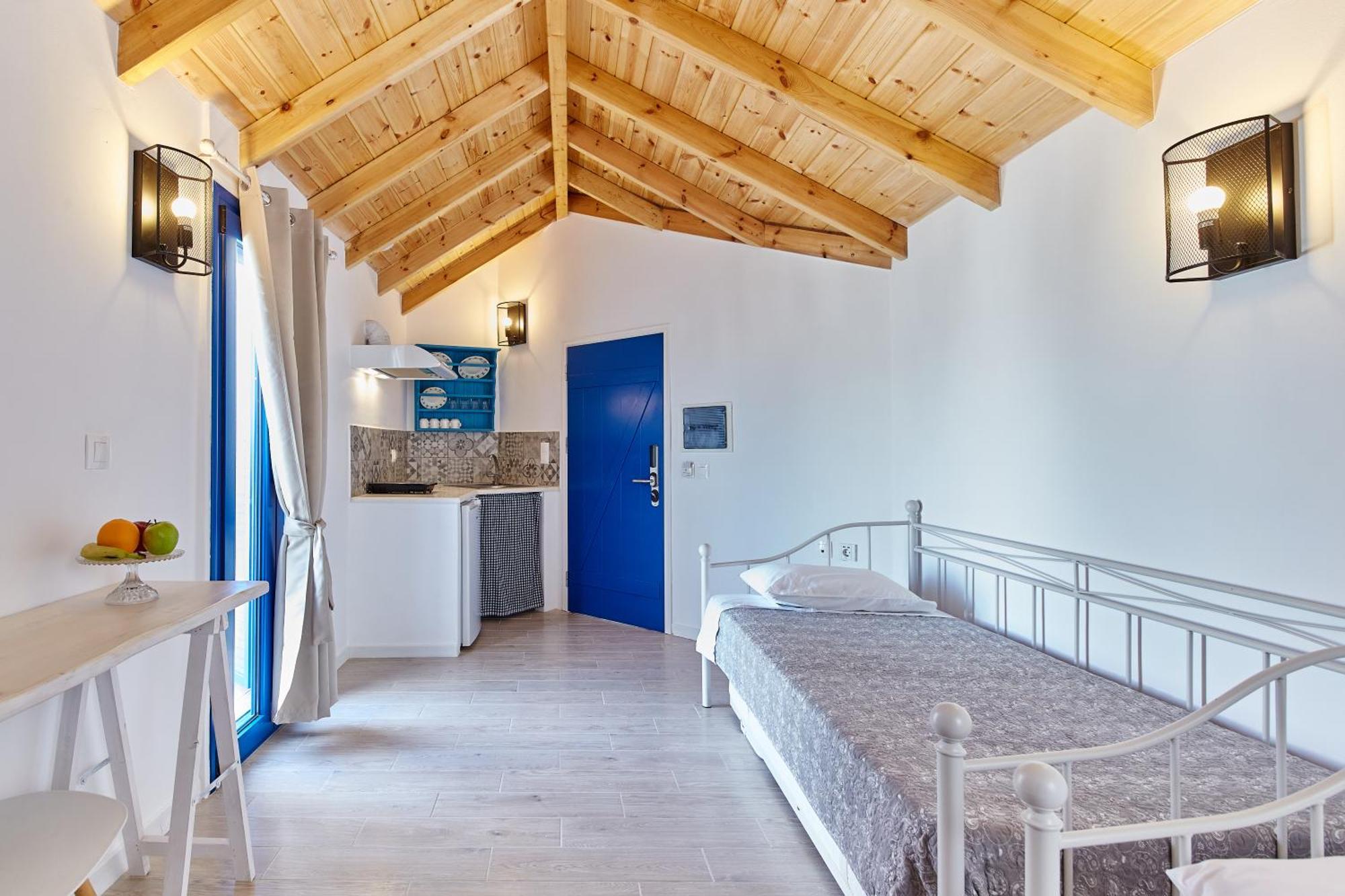 Hotel Atheras