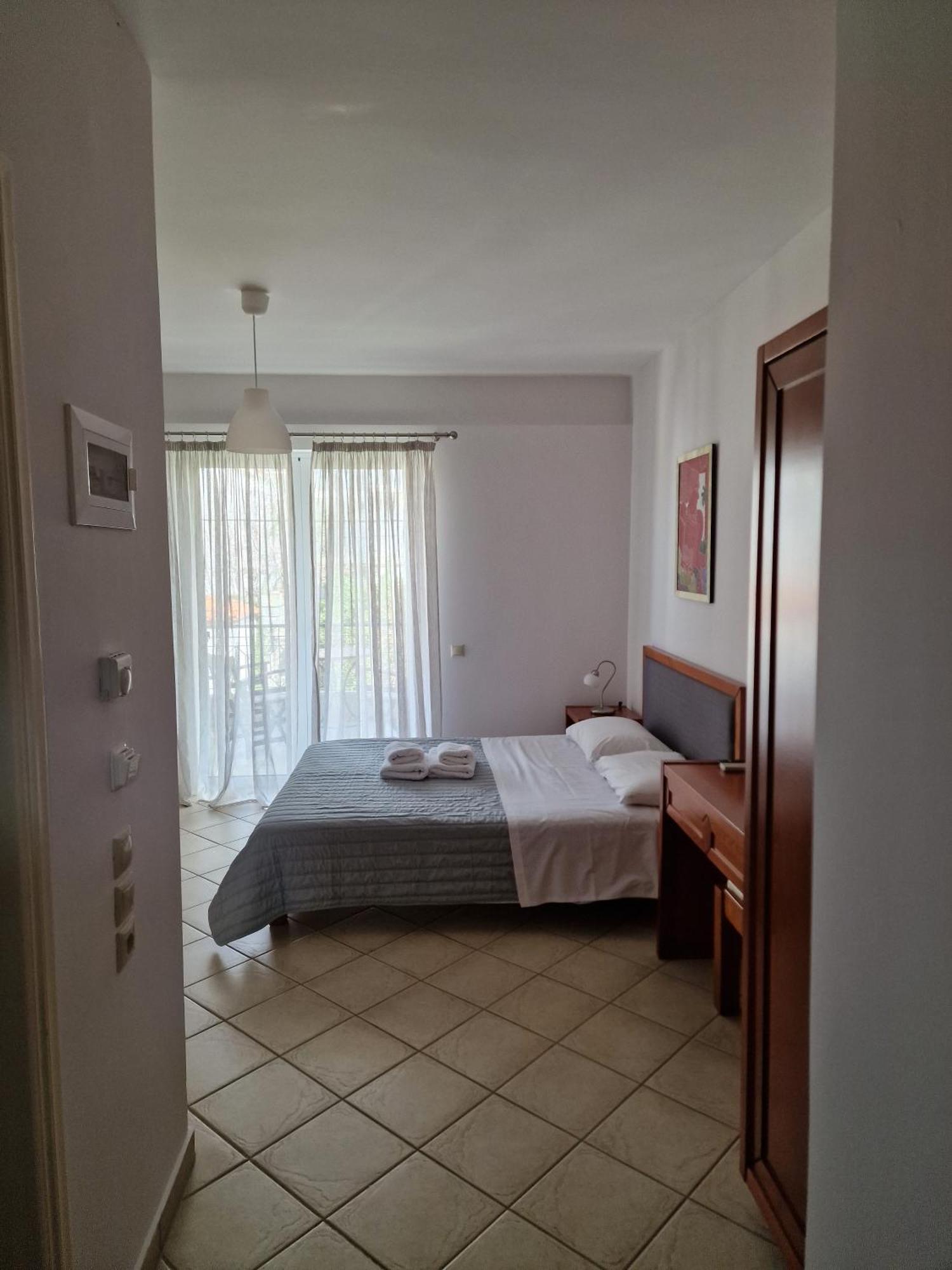 Aparthotel Porto Xronia