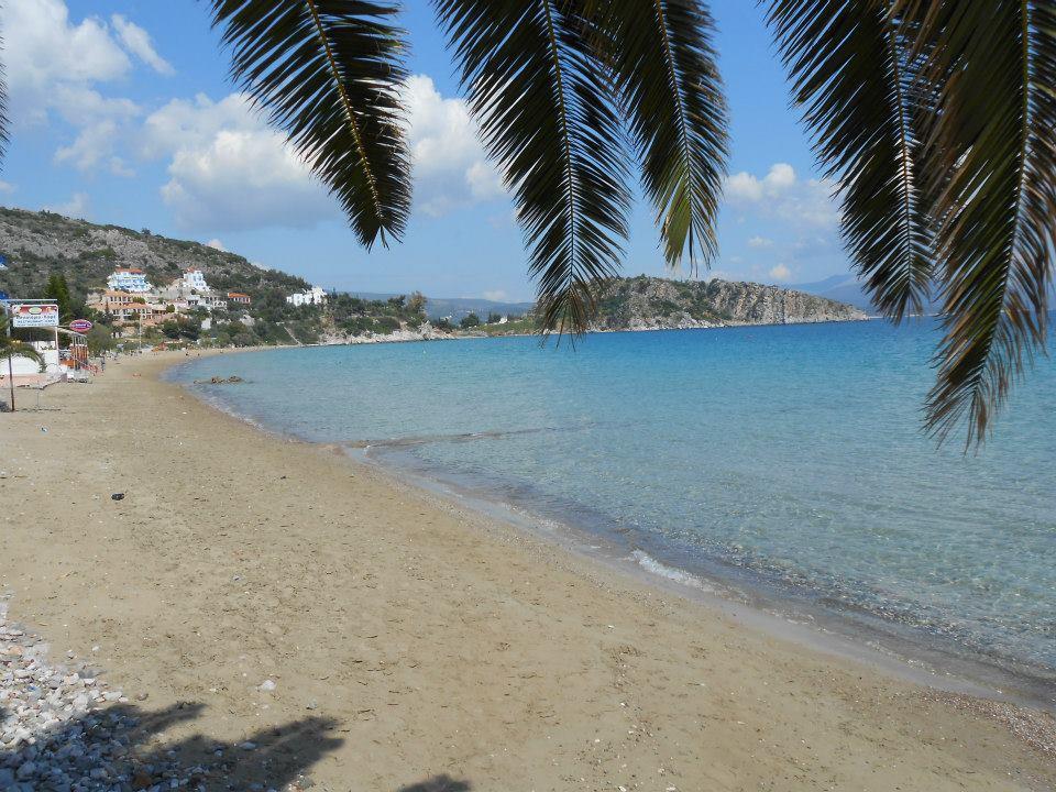 Assini Beach 2*