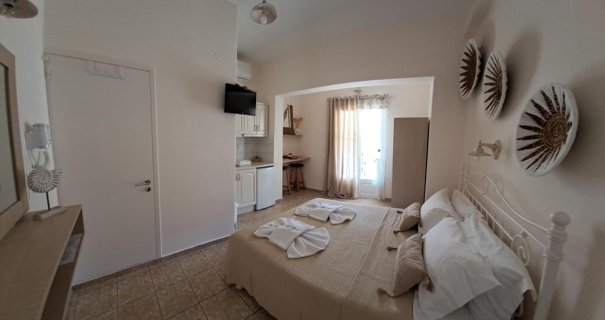 Hara Guest house 2*