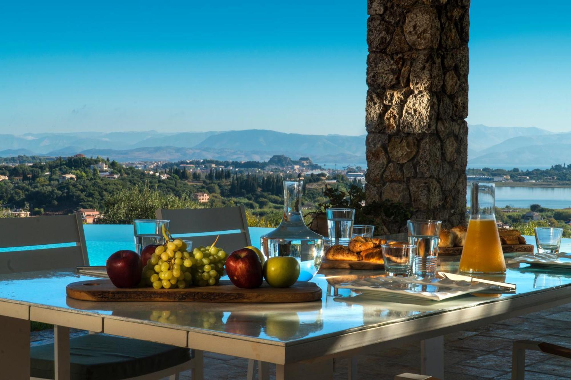 The Editor's - Member Of Spiritual Living Corfu *