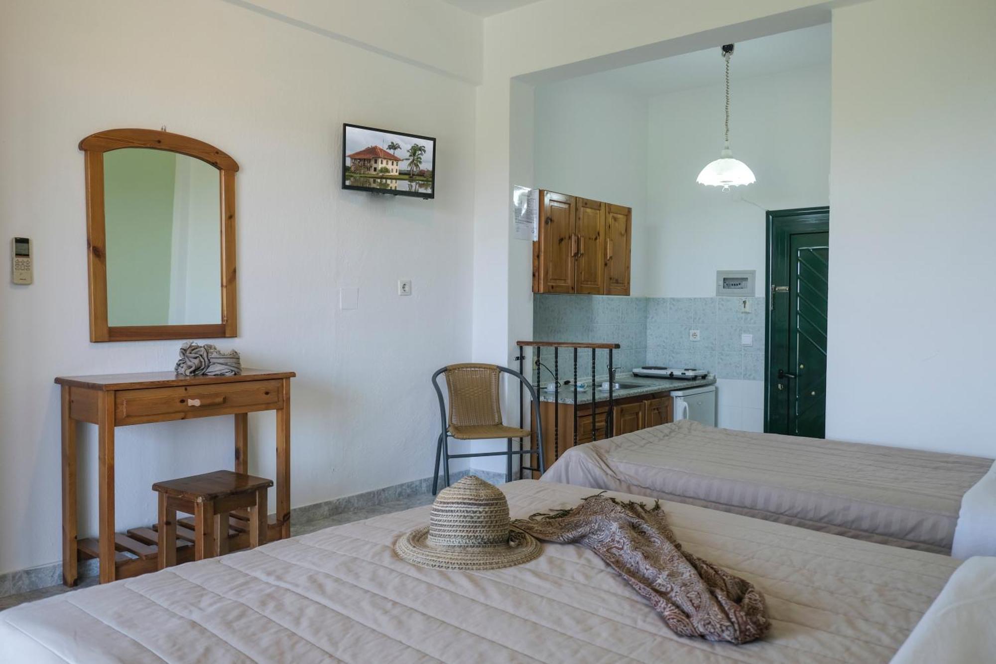 Aparthotel Aphrodite 2*