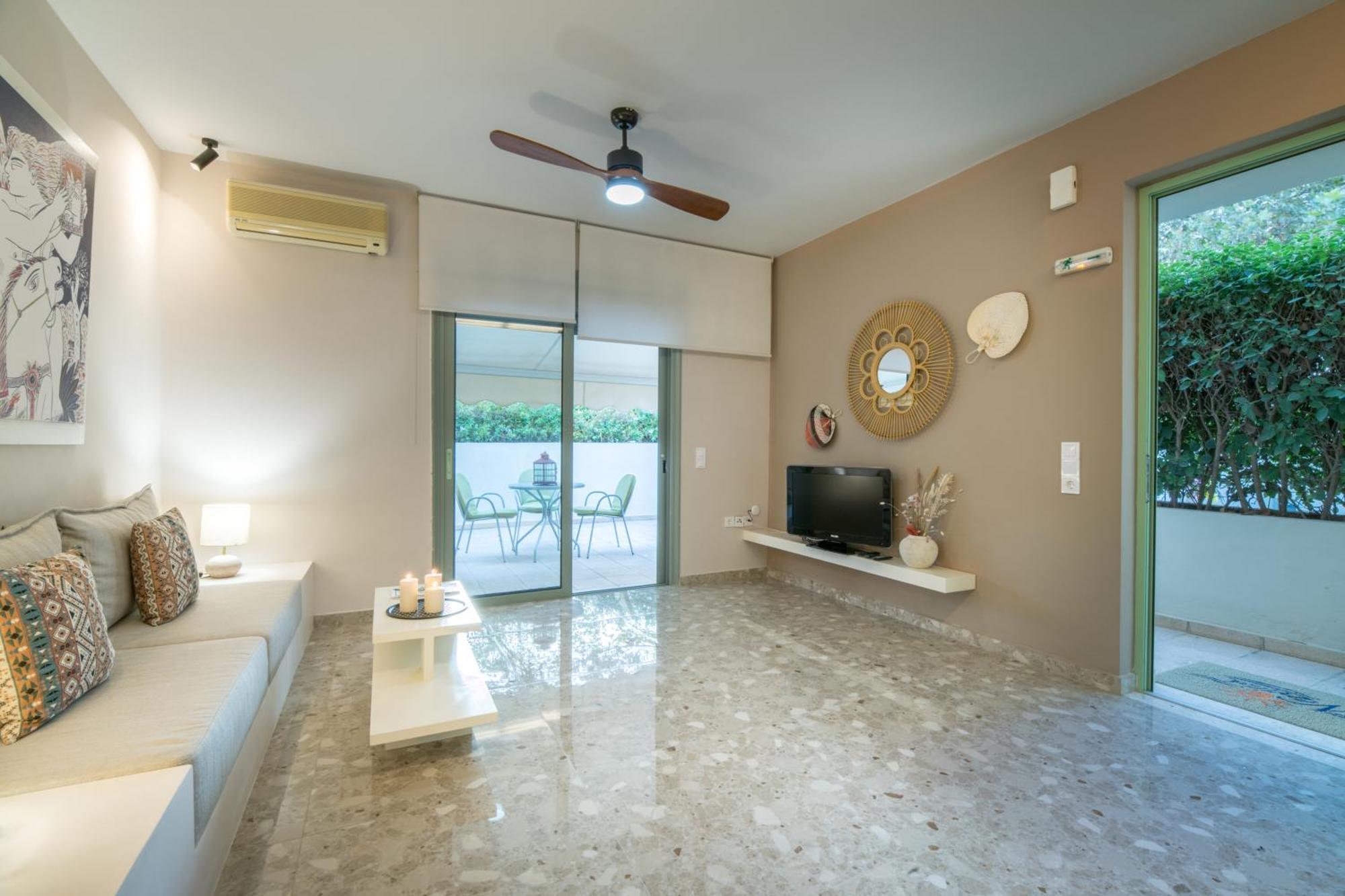 Nereids Aparthotel