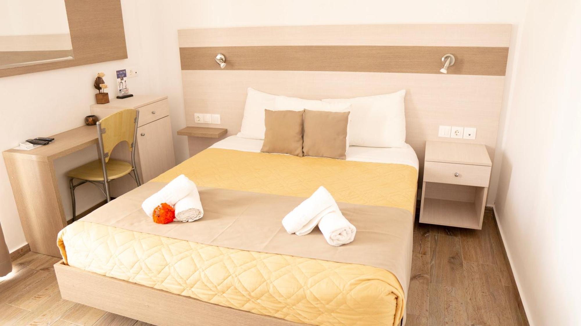 Apartment Seaside Studios Kirania *
