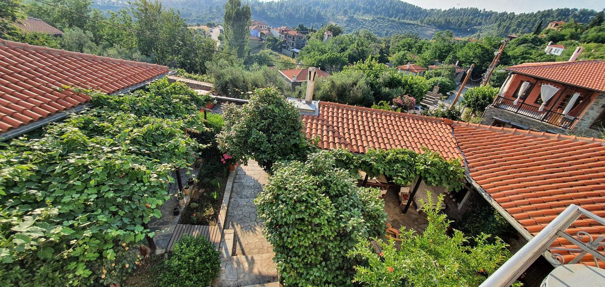 Guesthouse Parthenon Aparthotel