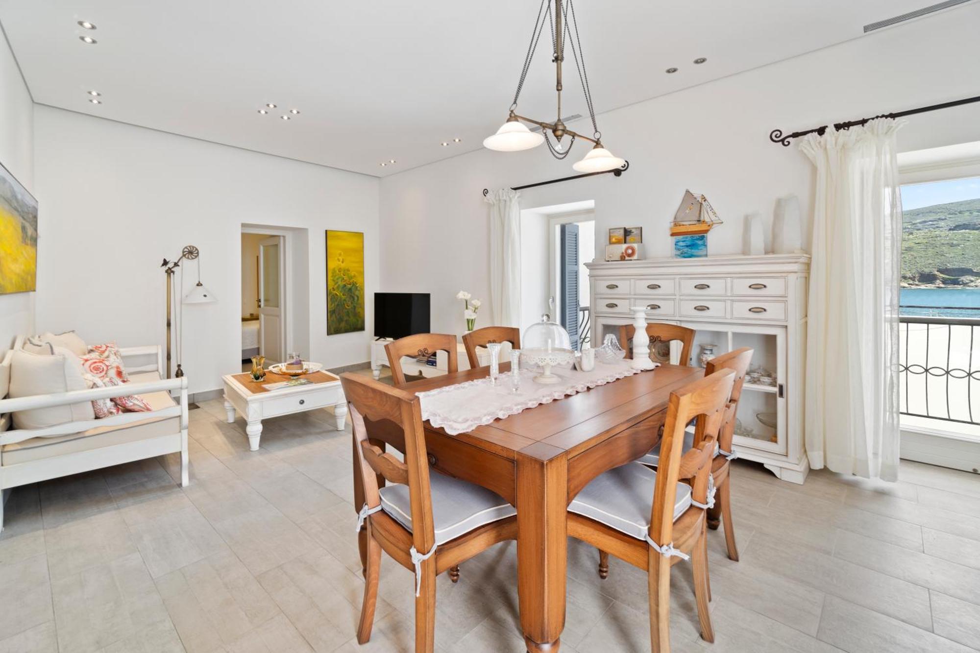 Beachfront Gem In By Explore Apartment Andros Town