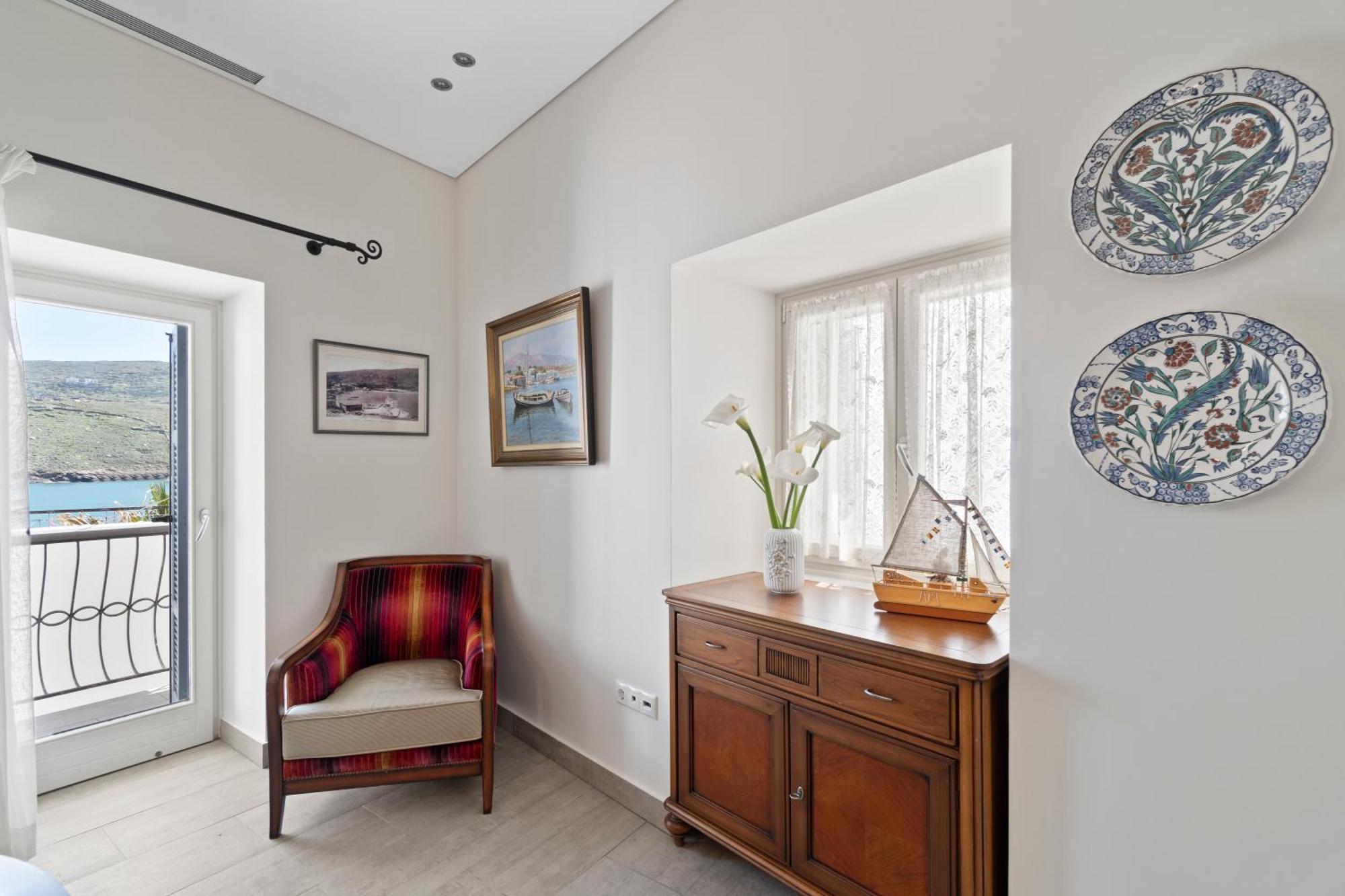 Beachfront Gem In By Explore Apartment