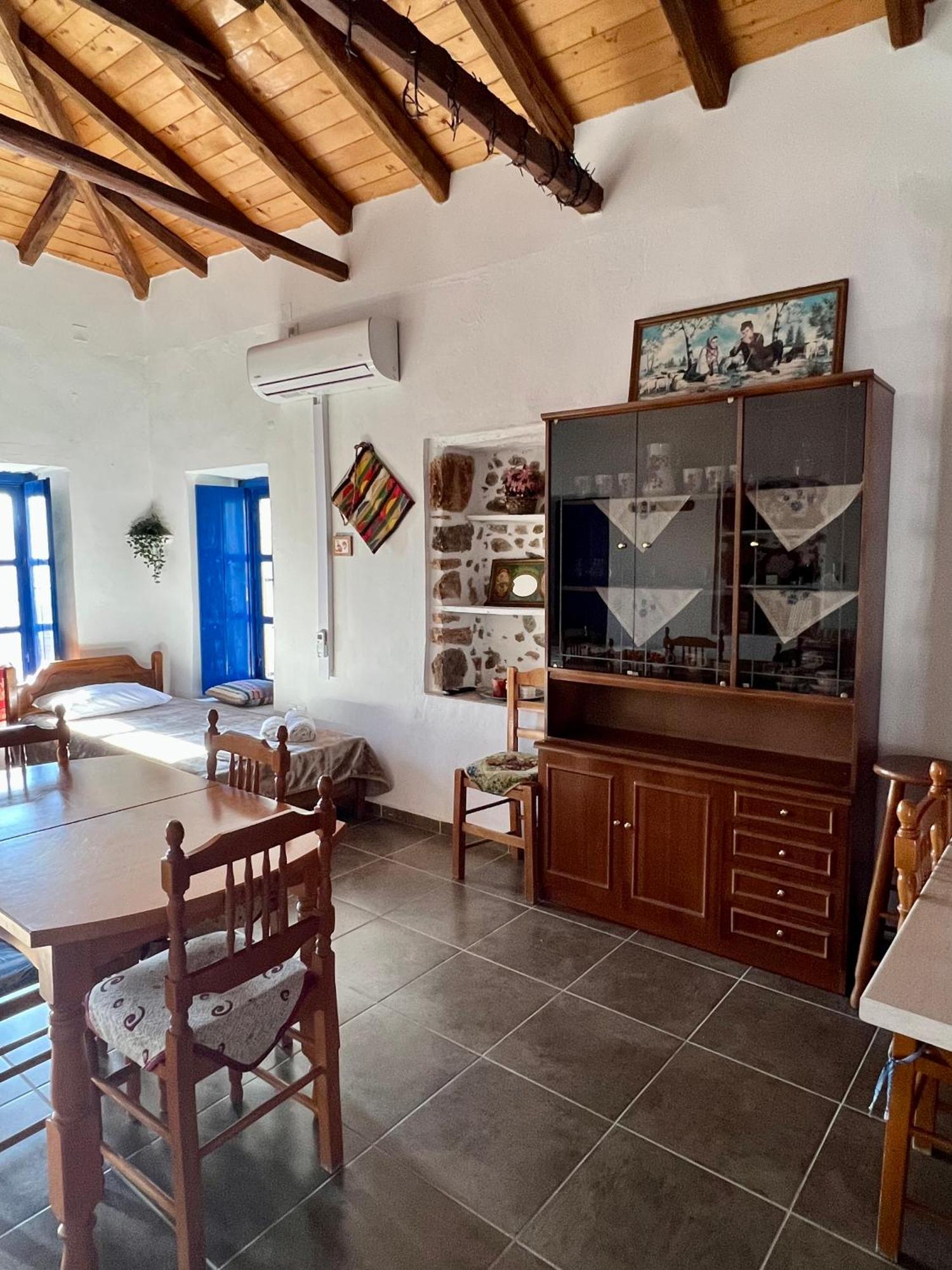 Politeika Traditional House *