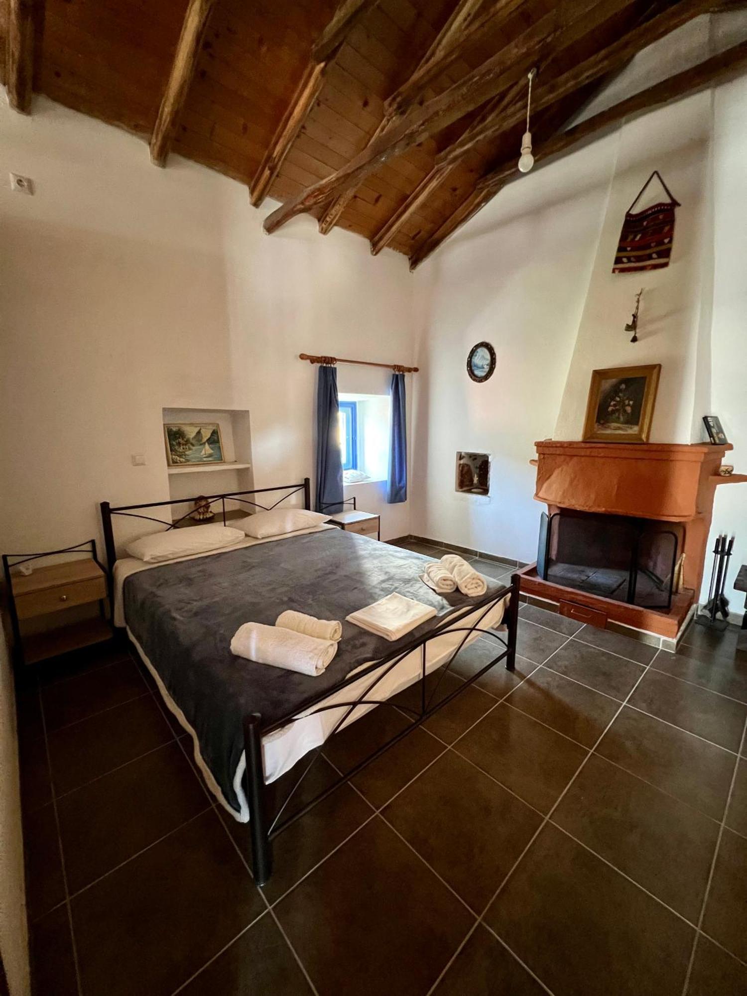Politeika Traditional House Apartment *