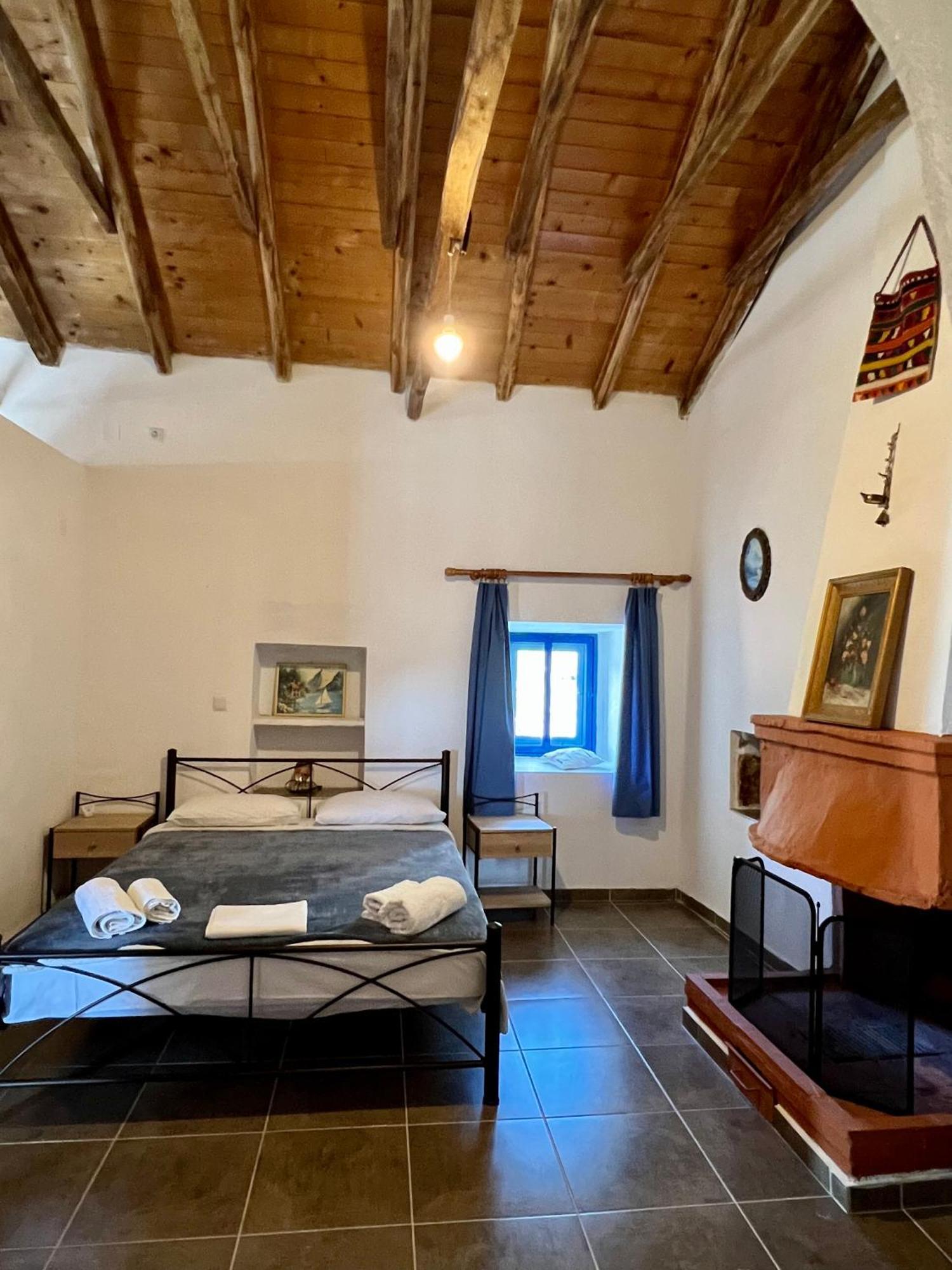 Apartment Politeika Traditional House *