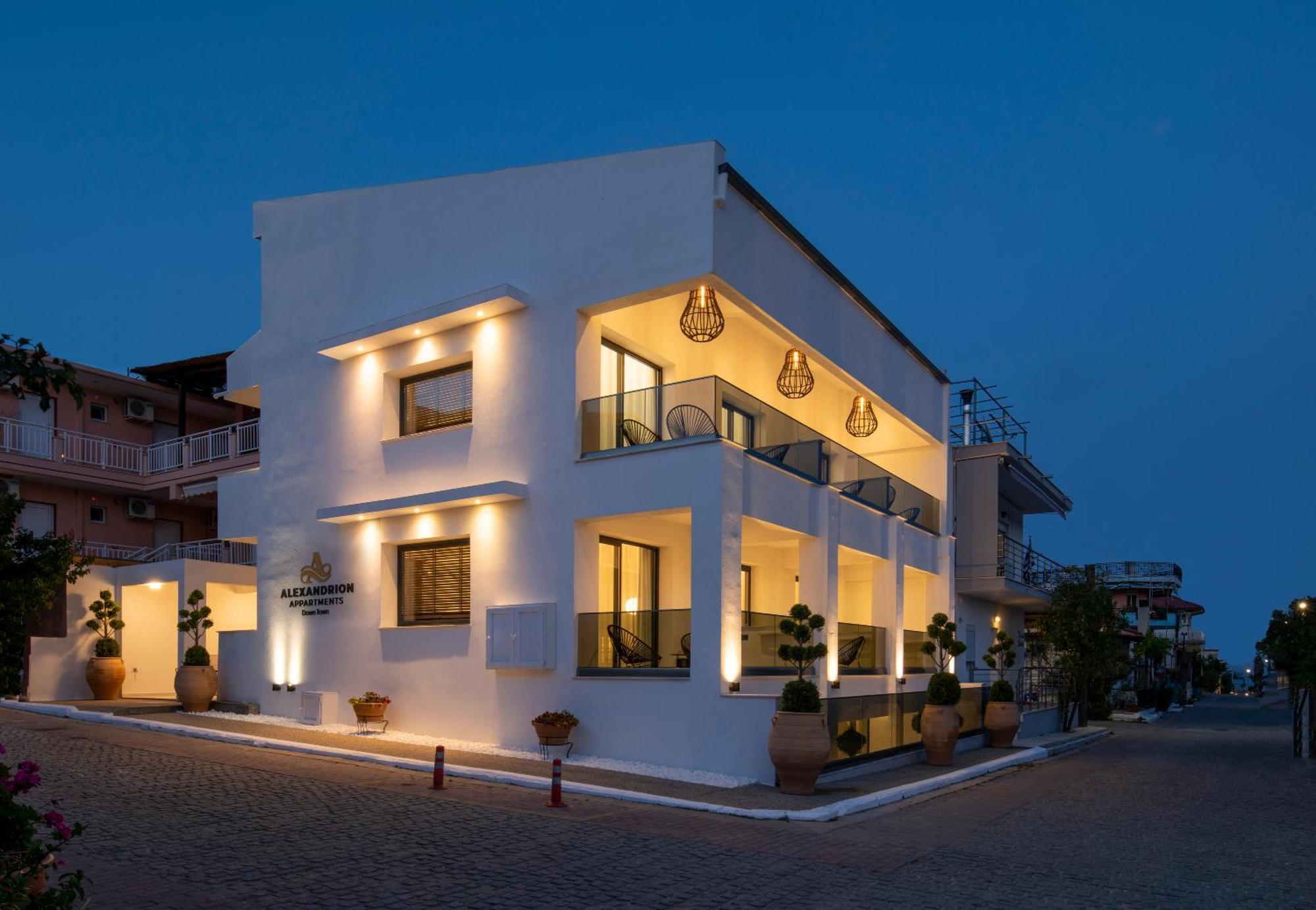 Alexandrion Down Town Aparthotel *