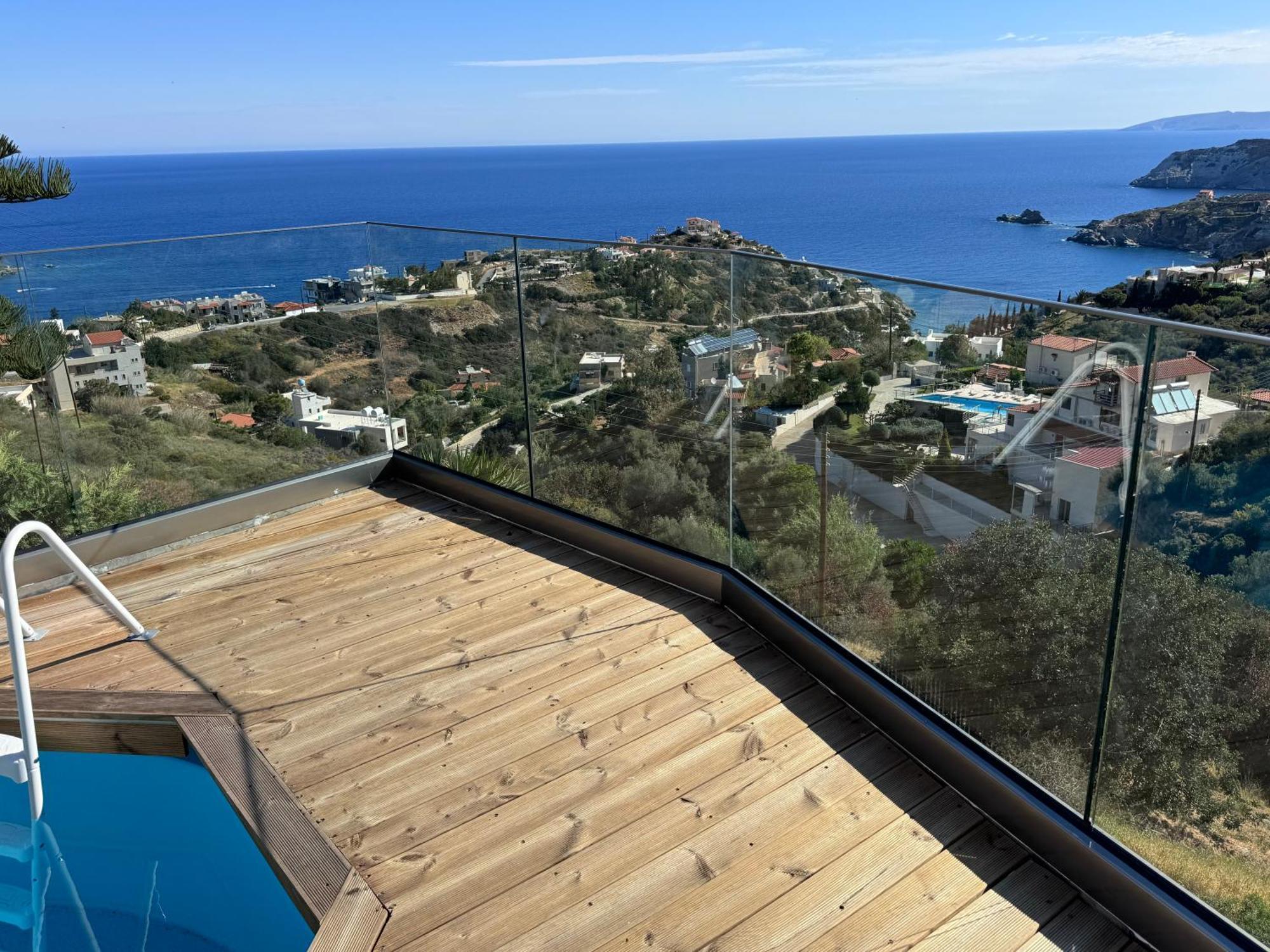 Golden View Apartment