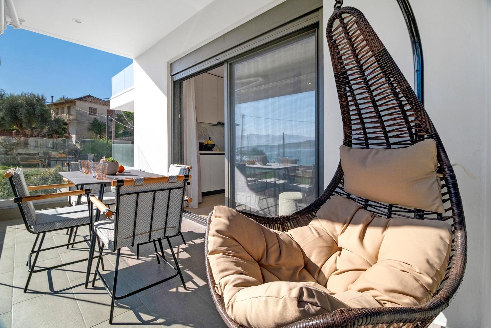 Mella Roa - Emer Apartment