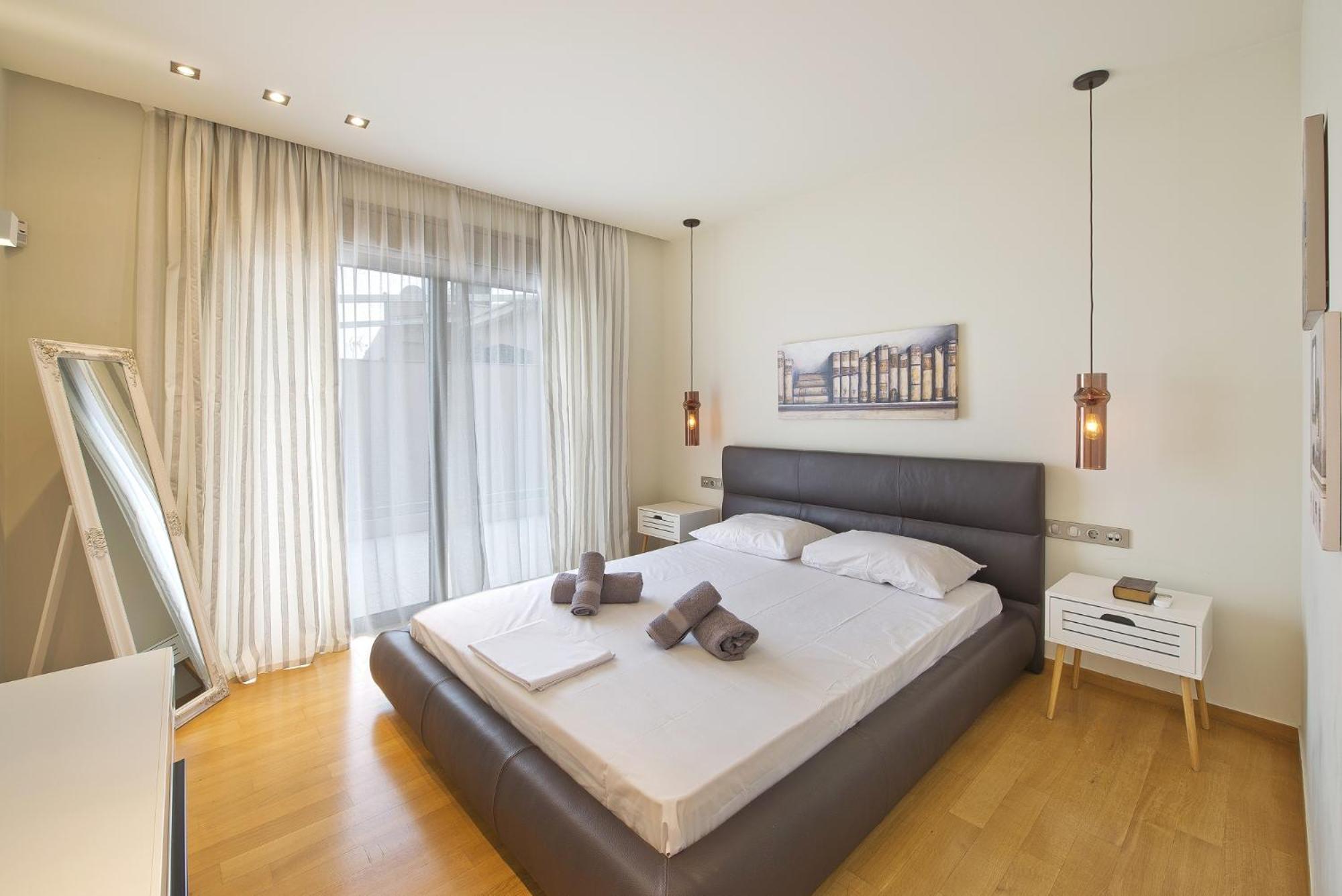 Views Athens Riviera Mdn Villa, Private Pool Vari (Attica)