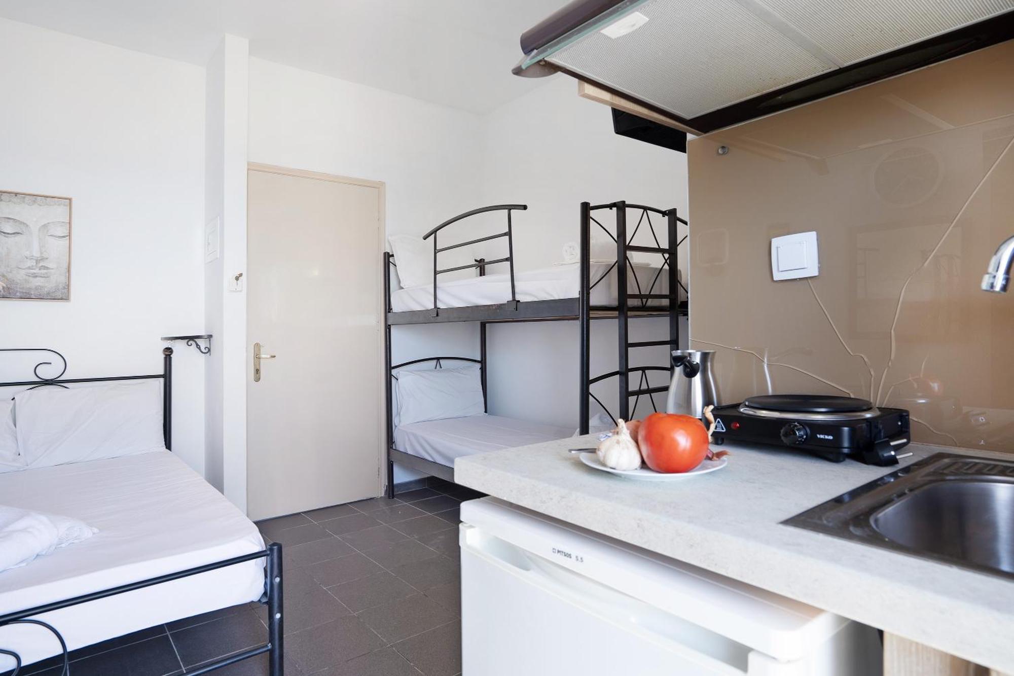 Iguana 16 Apartment Preveza