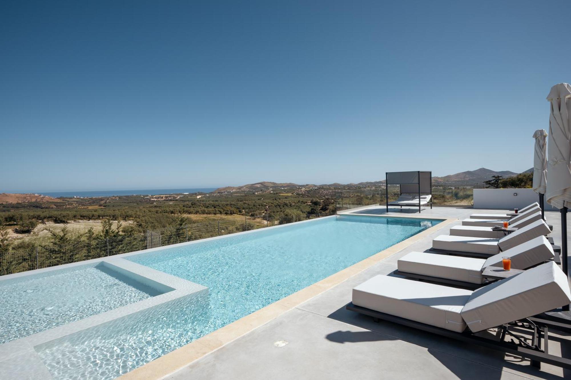 Skyline Villas, By Hellocrete *