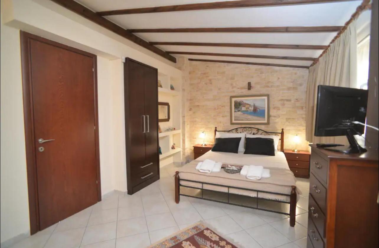 Pool Holiday home