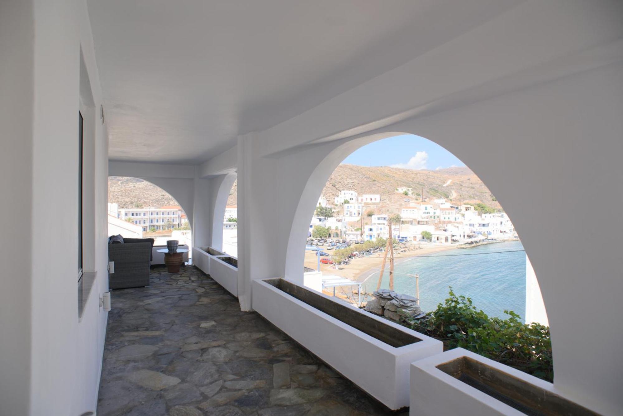 Onar Loutra, Kythnos Loutra (Kythnos)