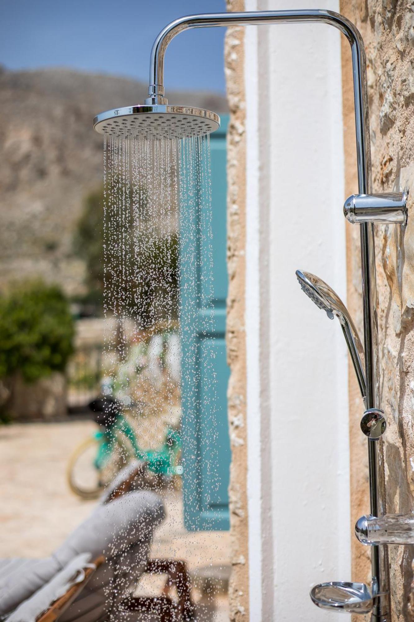 Lady Stamatias House * Chalki Town