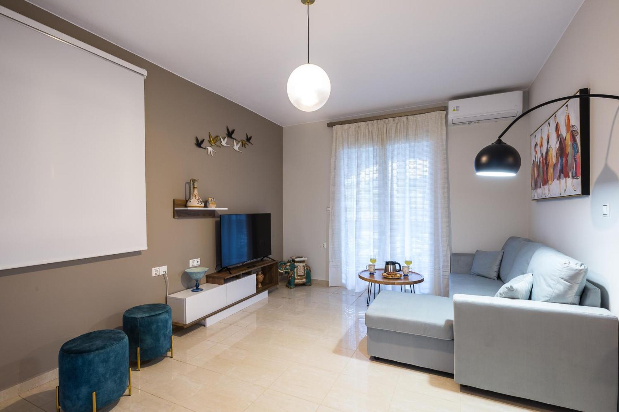 Zoe's Place - 2 Bd Beachfront Kissamos