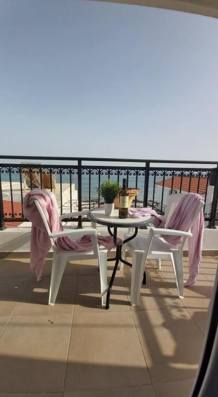 Alkisti's Seaside Apartment *