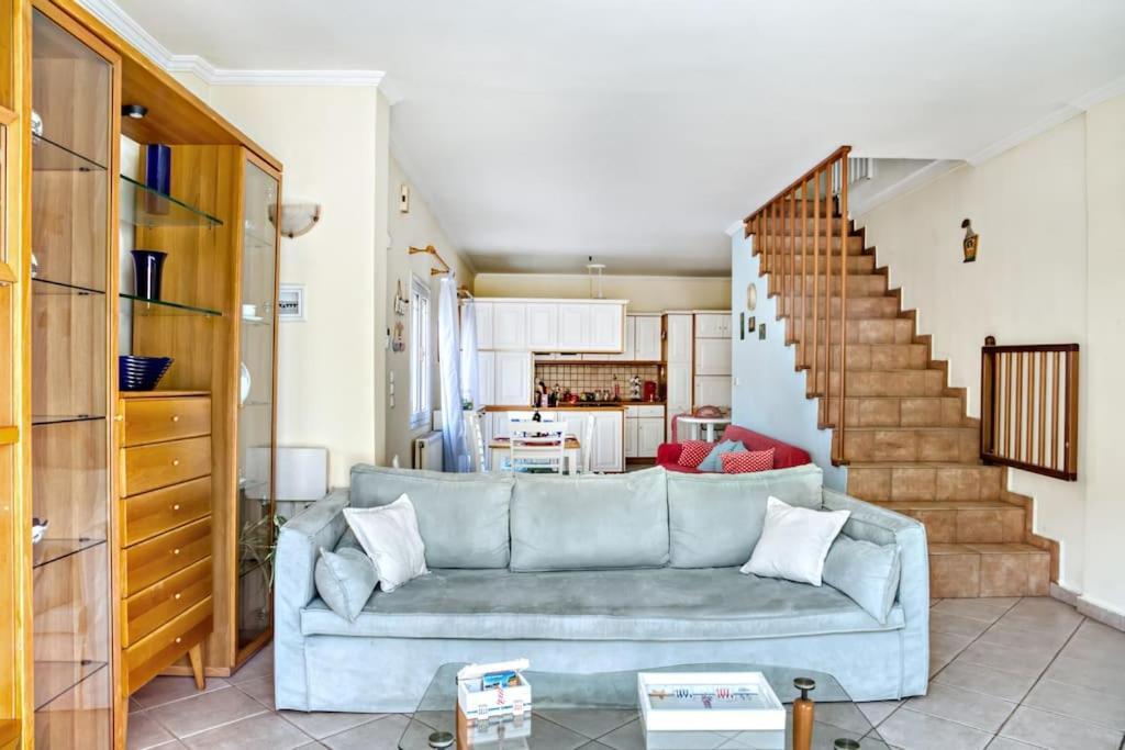 Evita's Ikia Seaside Luxury House Holiday home *