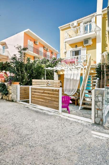 Evita's Ikia Seaside Luxury House *
