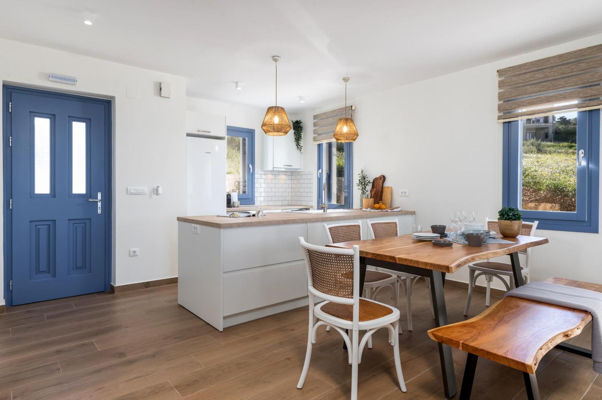 Ariste With Stunning Views Near Fiscardo Villa