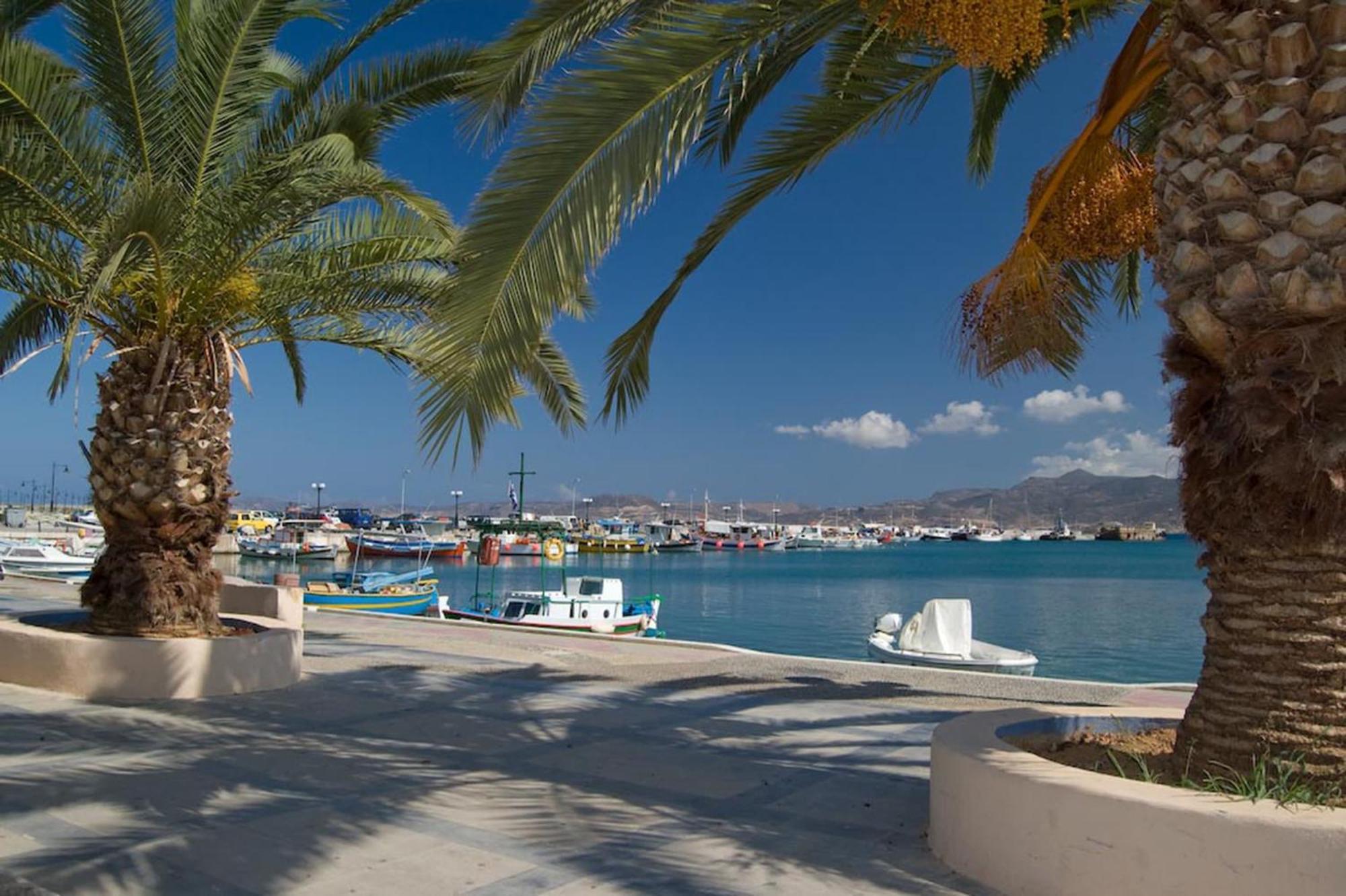Apartment Petras Sea View - 50 Meters From The Sea *