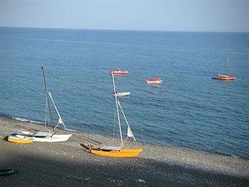 Big Blue 3* Myrtos (Crete)