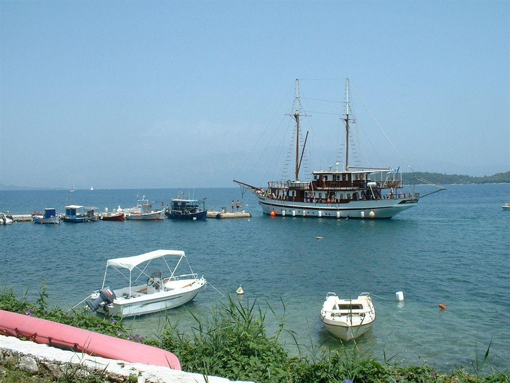 Vaya Hotel 2*