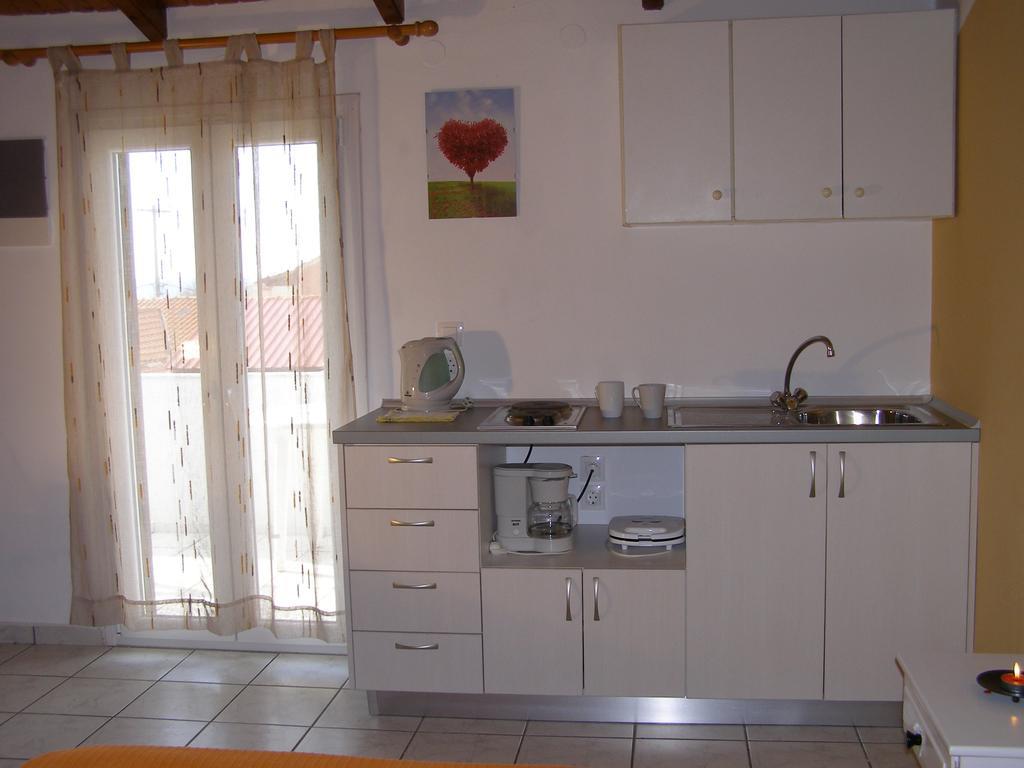 Apartment Nikis Agios Gordios (Corfu)