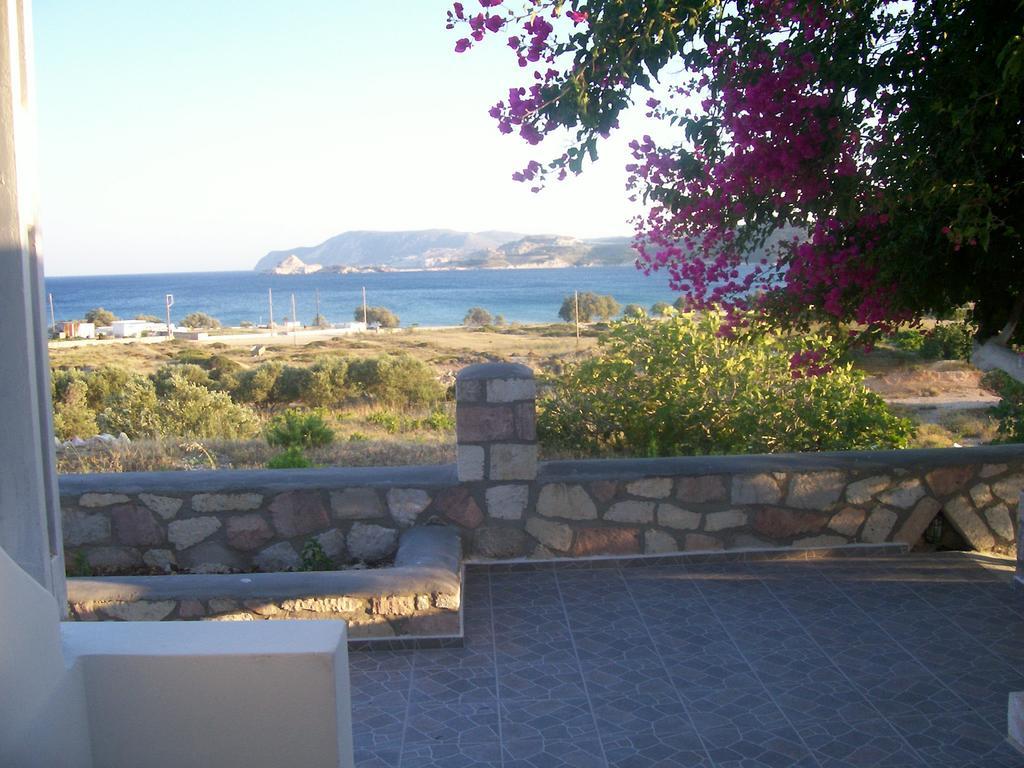 κalamitsi & * Kimolos