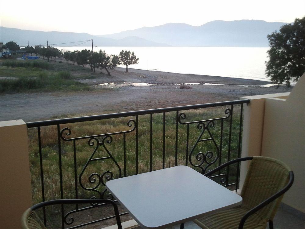 Mesogios Apartment