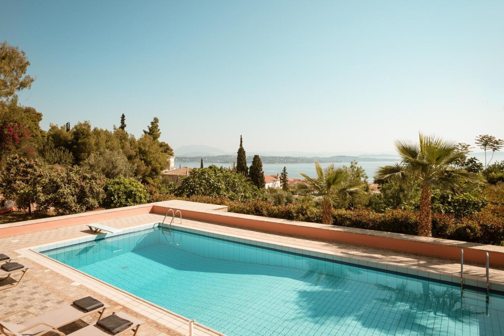 Marina By Live&travel * Spetses Town