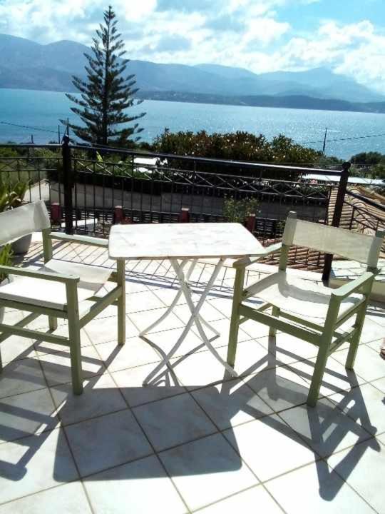 Elia Apartment Lixouri