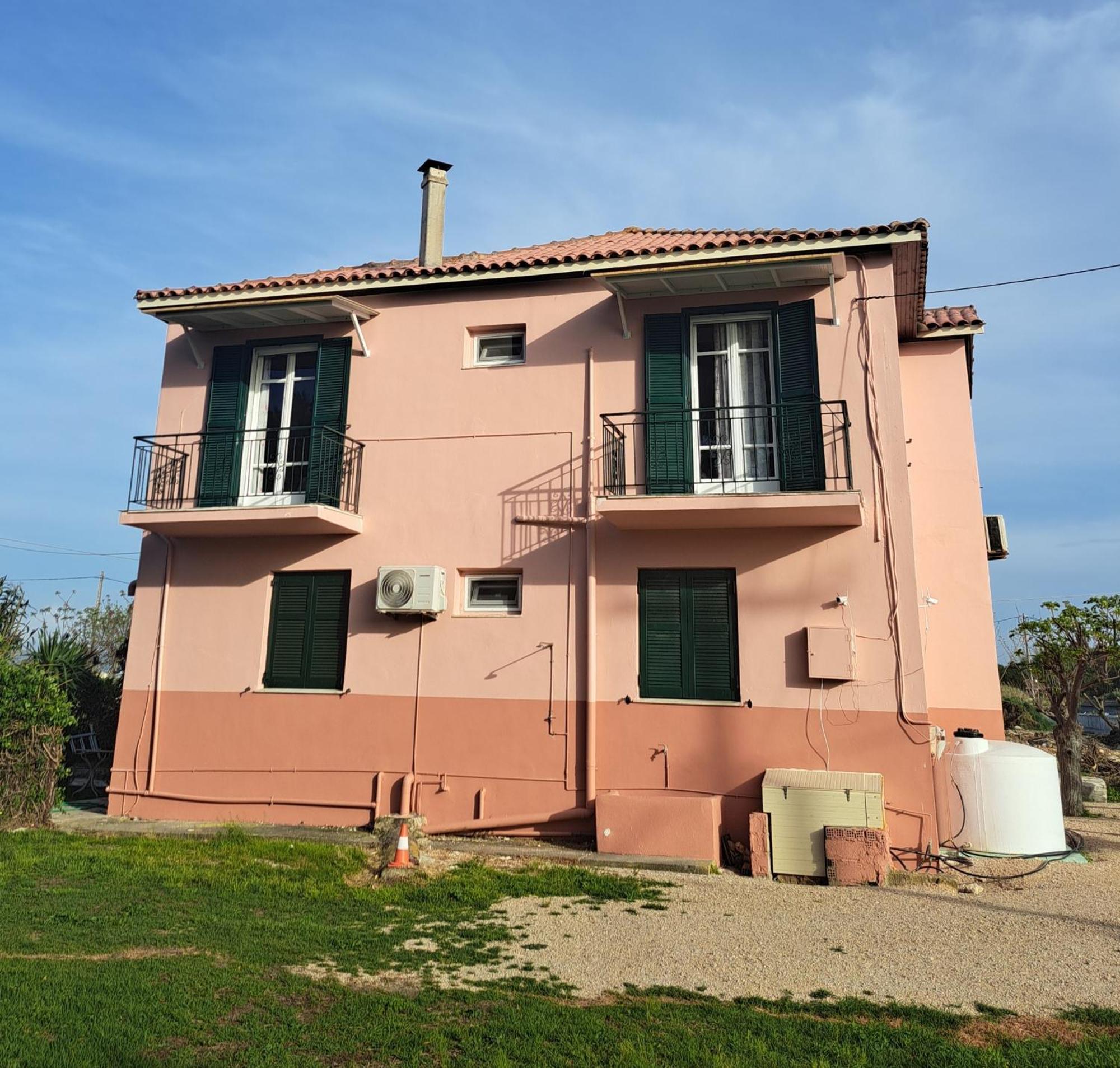 Giorgos House Holiday home *