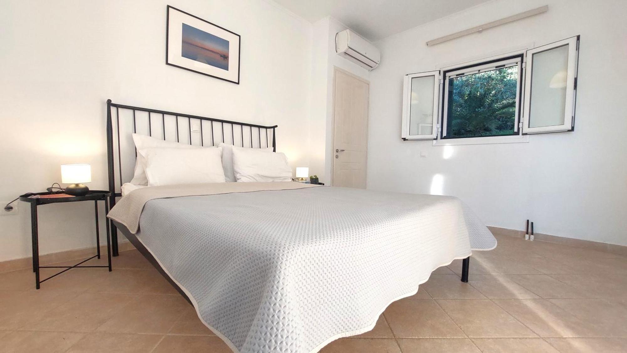 Boukari Villa Chlomos