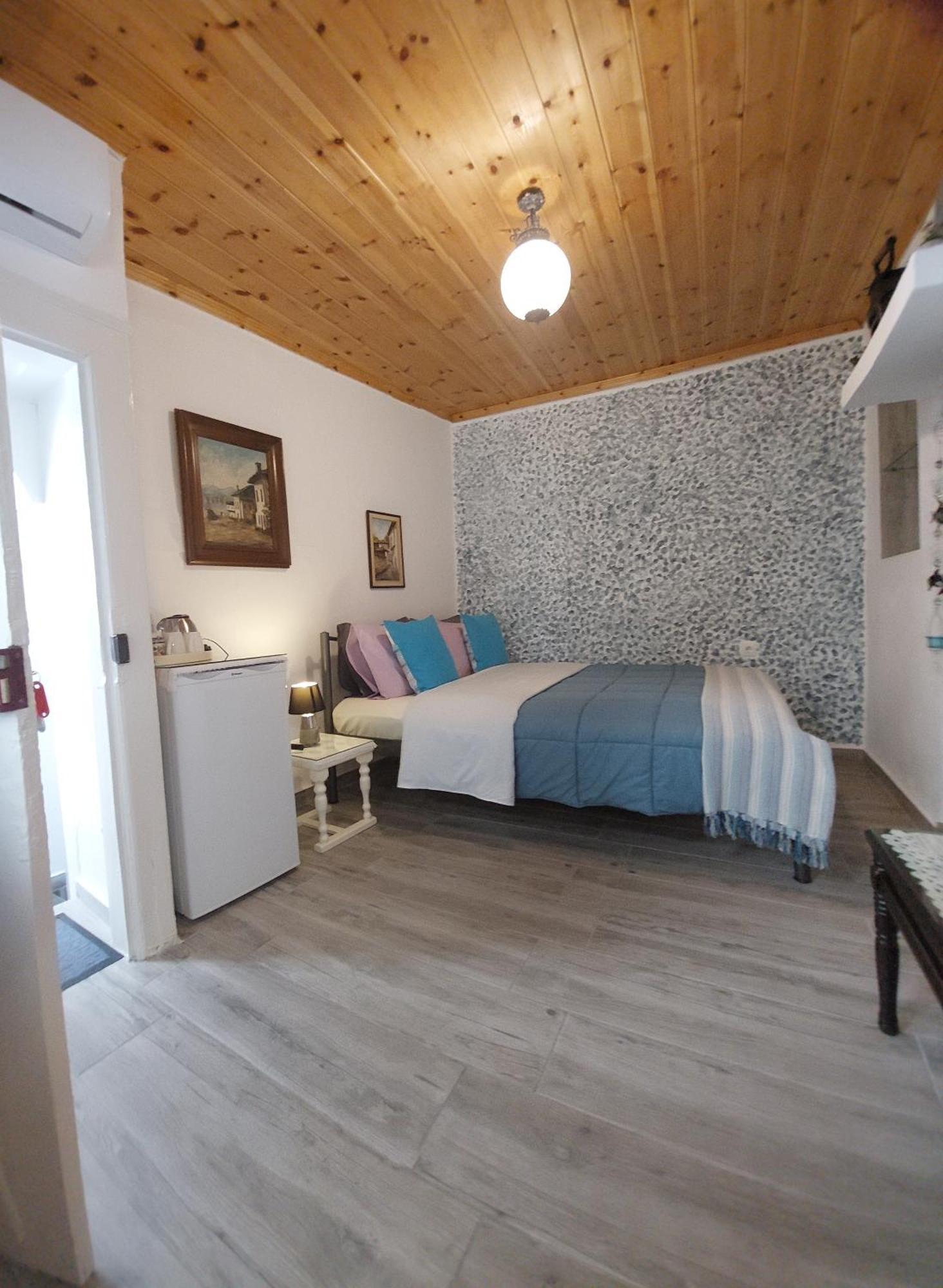 Old Town Traditional Guest house *