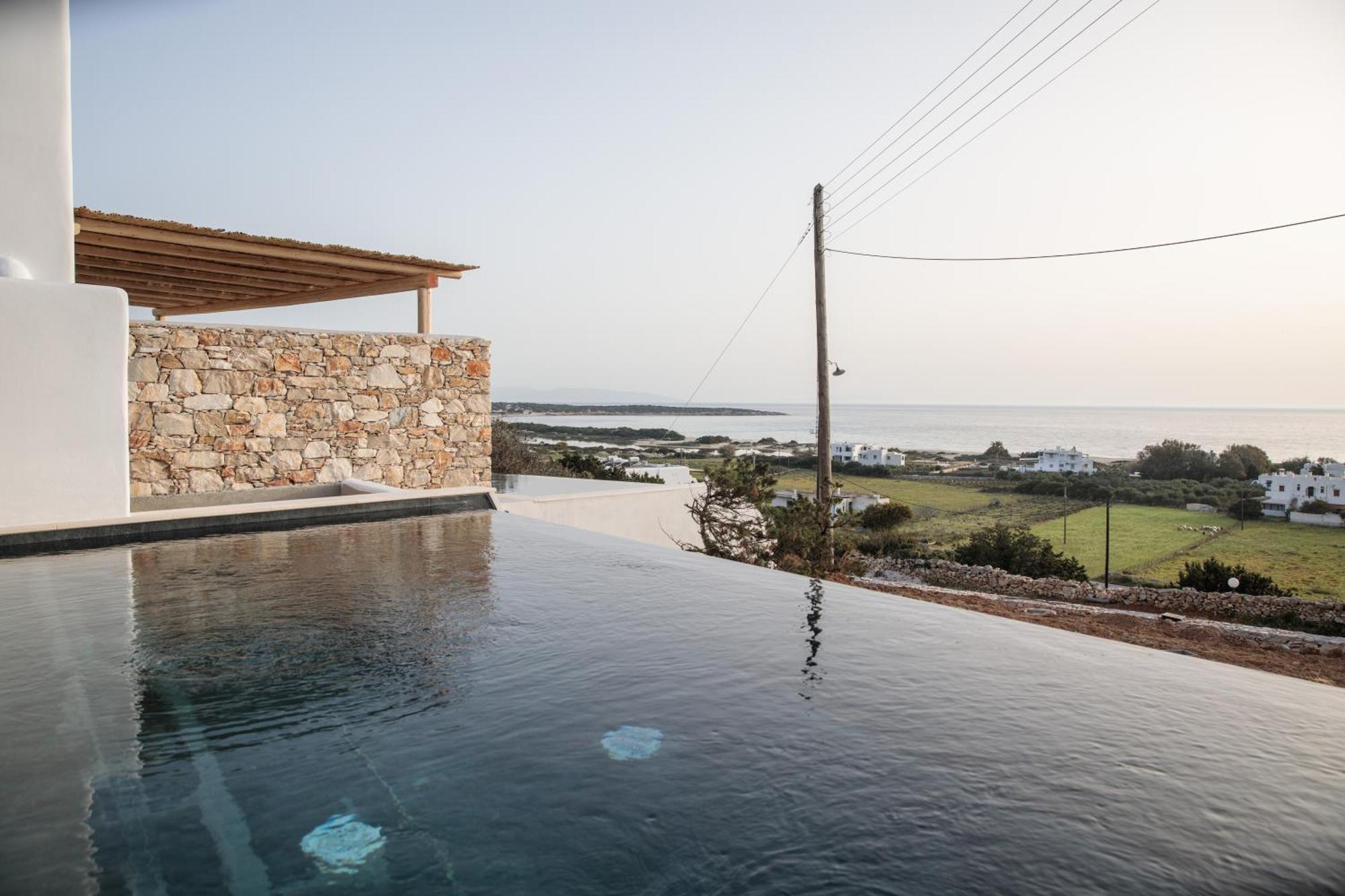 Phoenicia Naxos Aparthotel *