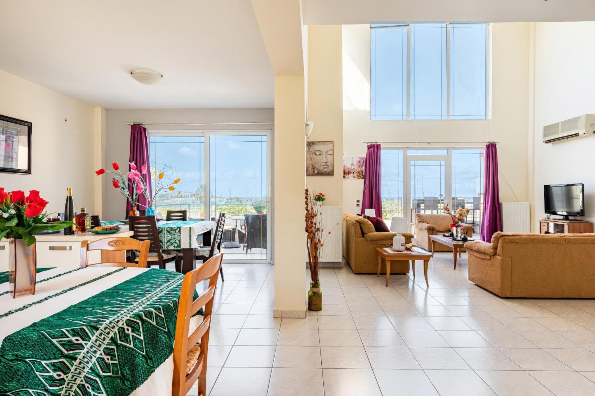 Wonderful In Chania With Private Pool, Panoramic Sea Views & Spacious Interiors Villa *