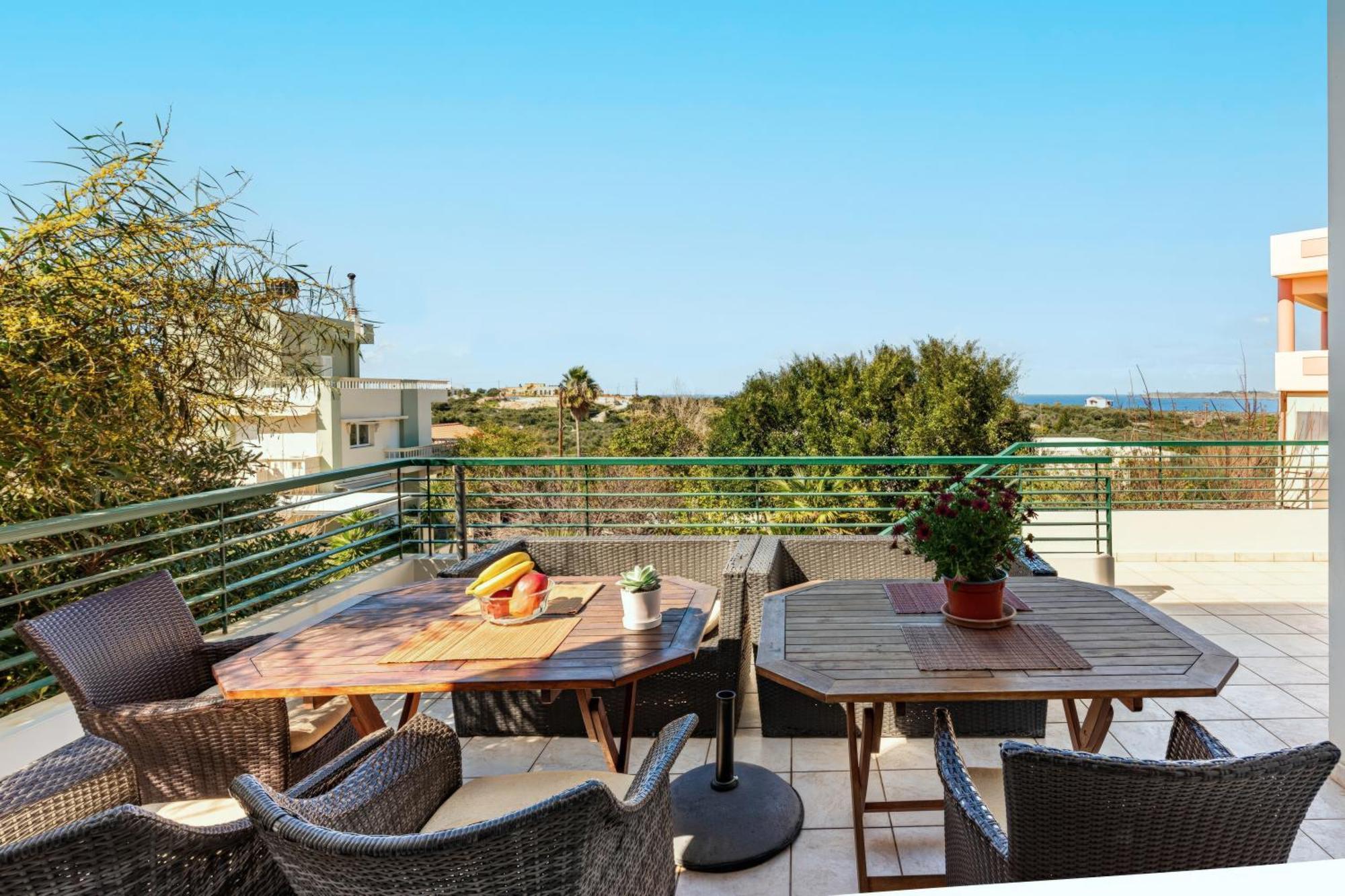 Wonderful In Chania With Private Pool, Panoramic Sea Views & Spacious Interiors