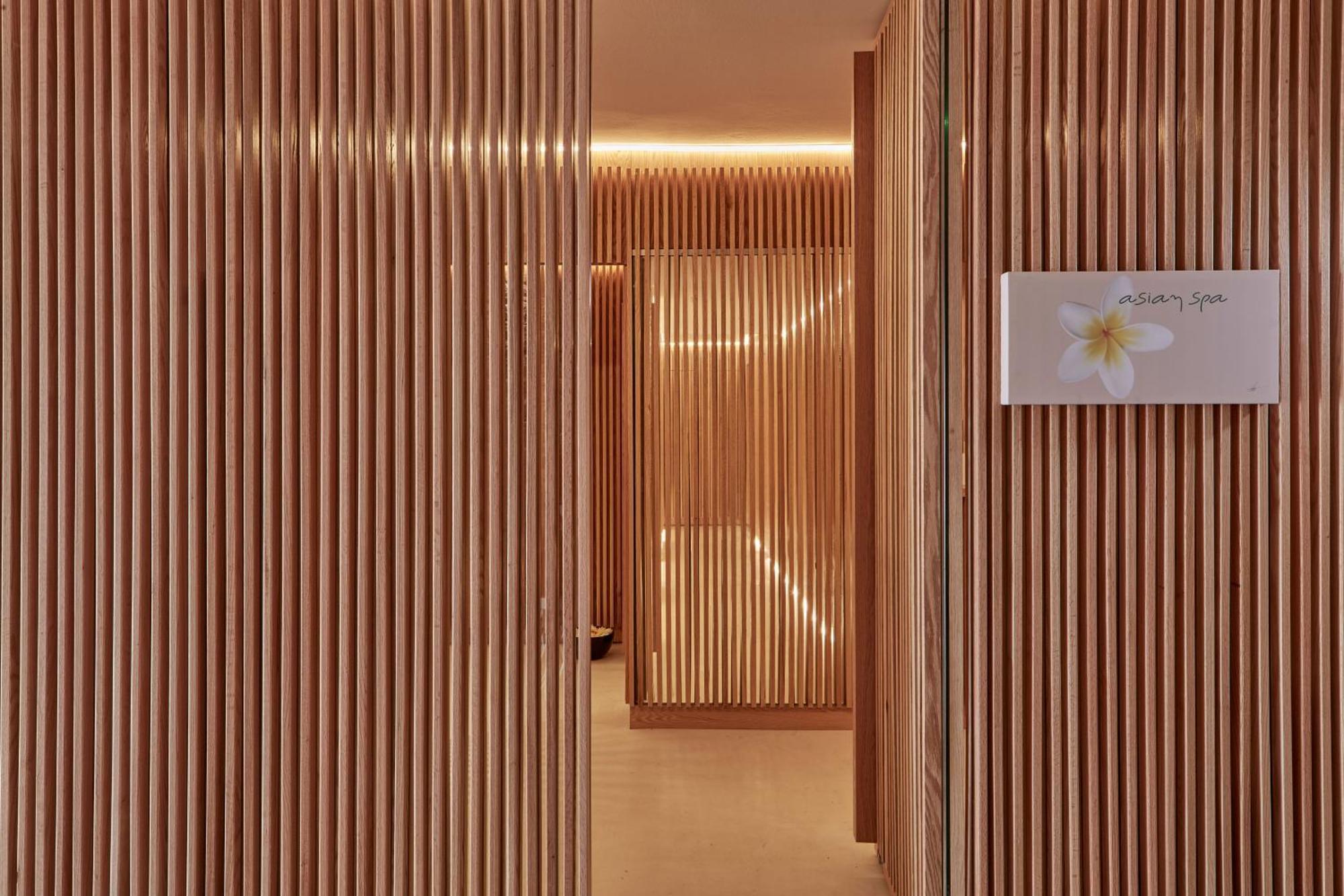 Atlantica Nissaki - Adults Only Gimari