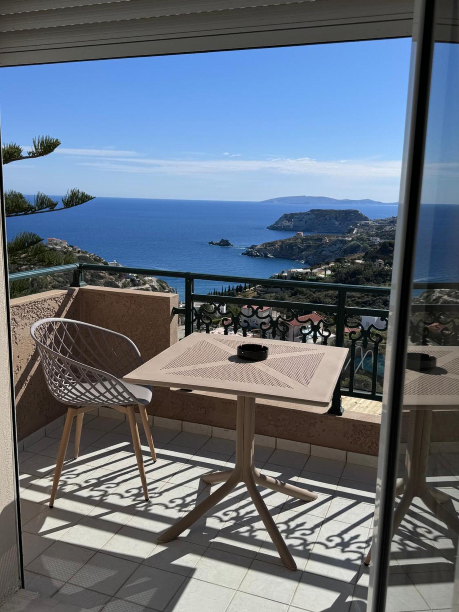 Golden View Apartment