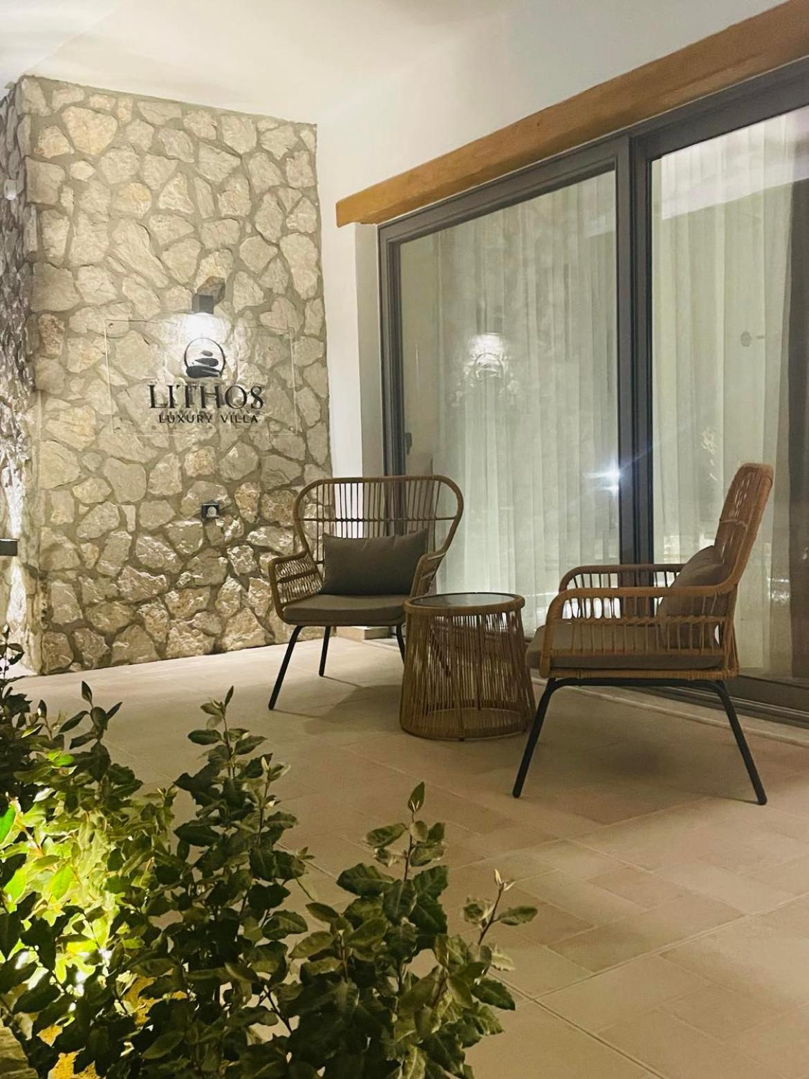 Villa Lithos Luxury *