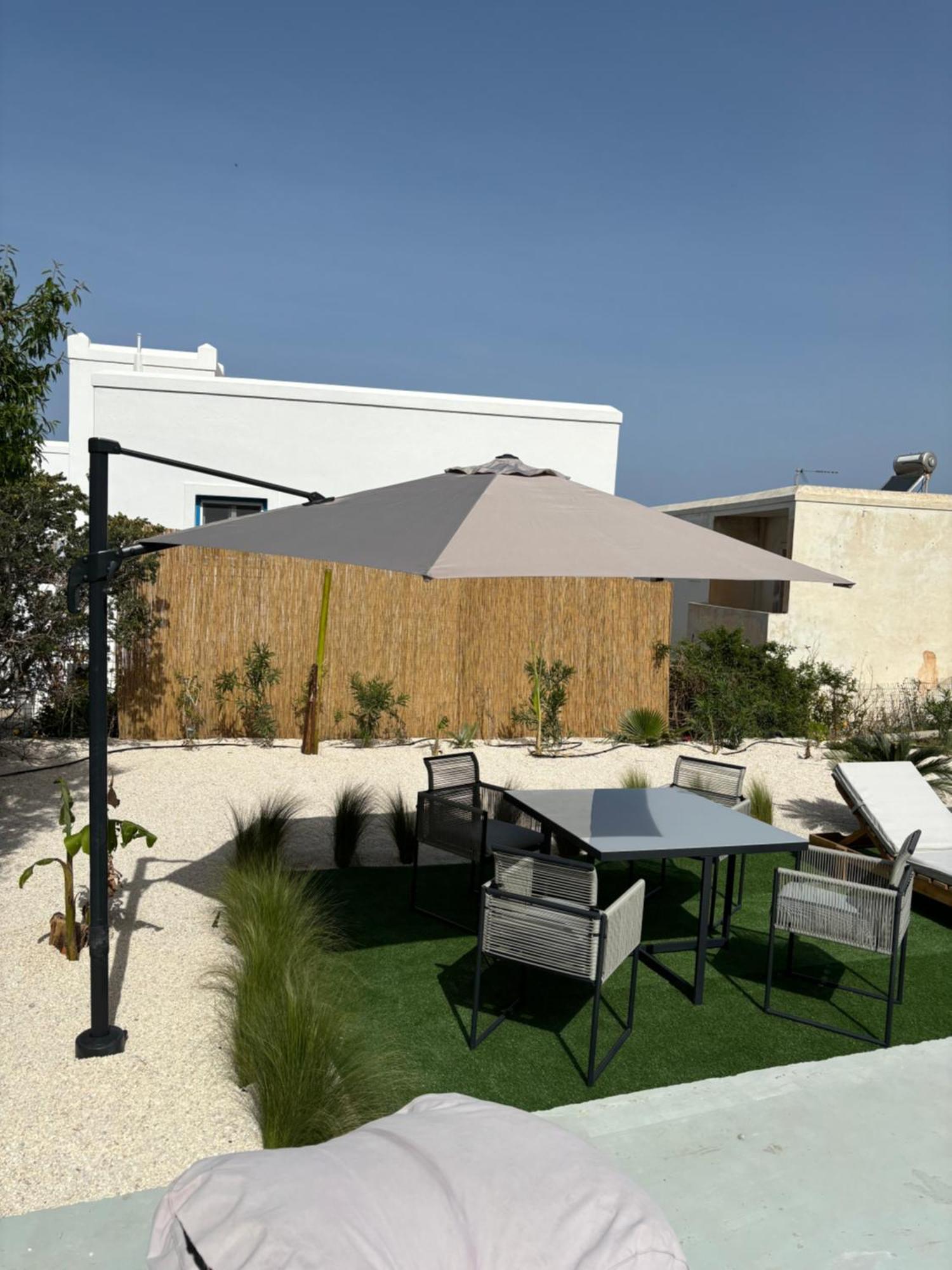 Minimal Blue With Sunset View In Holiday home Parikia (Paros)